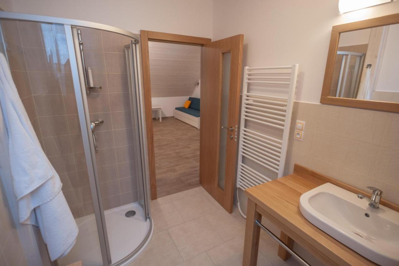 Roubenka Bila Apartment ภายนอก รูปภาพ