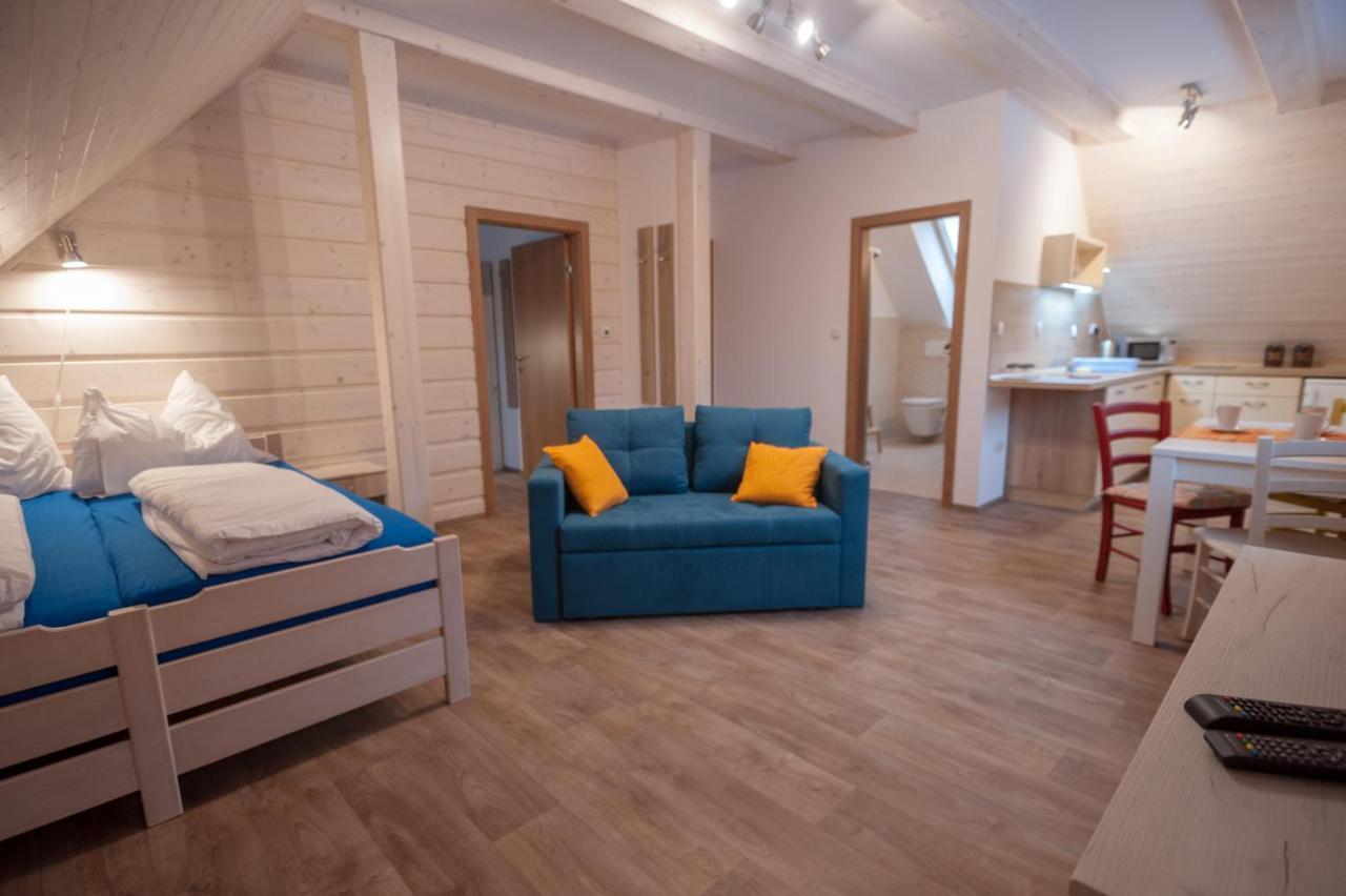 Roubenka Bila Apartment ภายนอก รูปภาพ