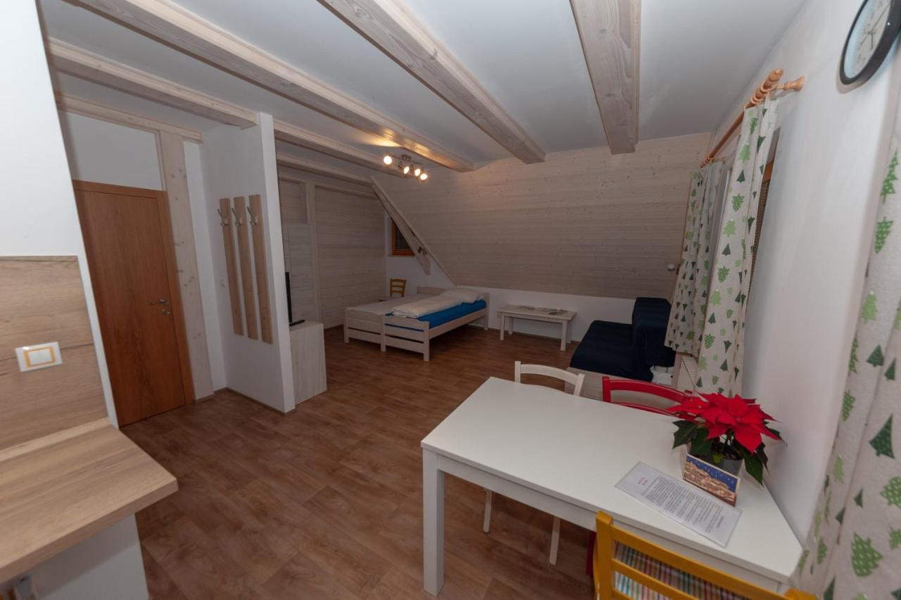 Roubenka Bila Apartment ภายนอก รูปภาพ