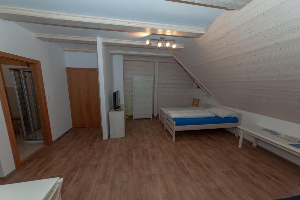 Roubenka Bila Apartment ภายนอก รูปภาพ